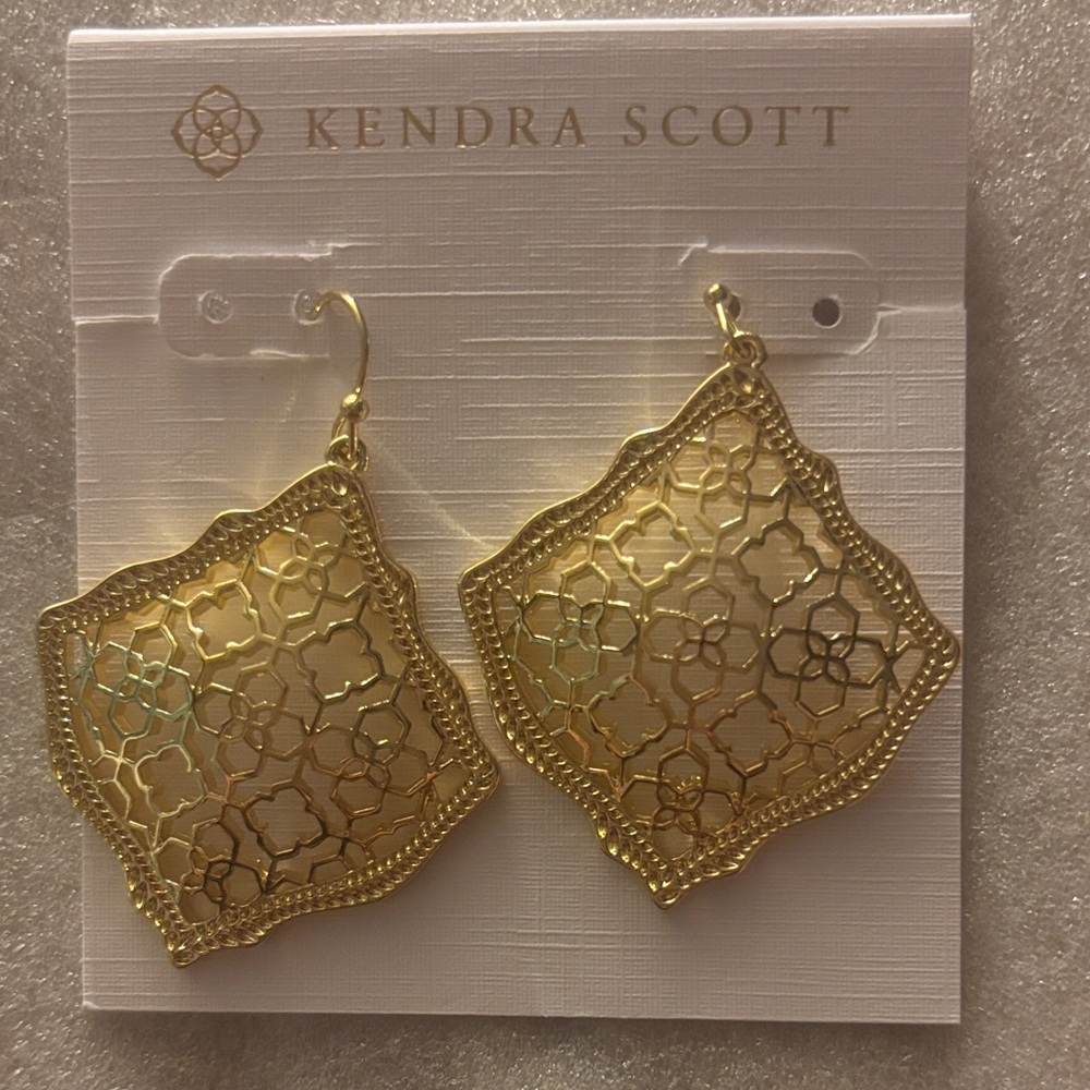 Kendra Scott Gold Dangling Drop Earrings New